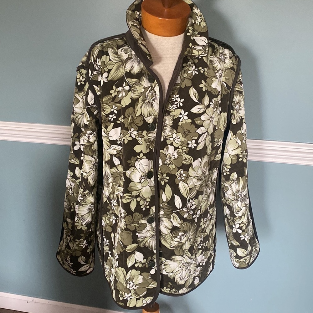 Susan Graver green quilted chore pocket coat. Reversible retro. Size L.